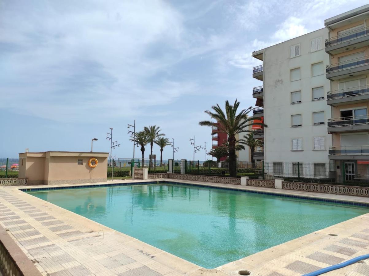 Apartamento La Pineda Apartment