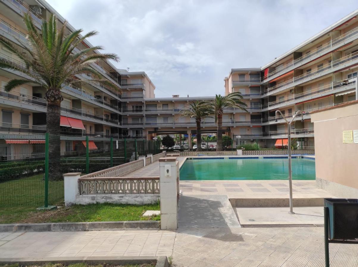 Apartamento La Pineda Apartment *