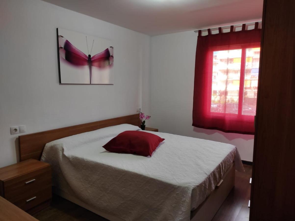 Apartamento La Pineda Apartment *